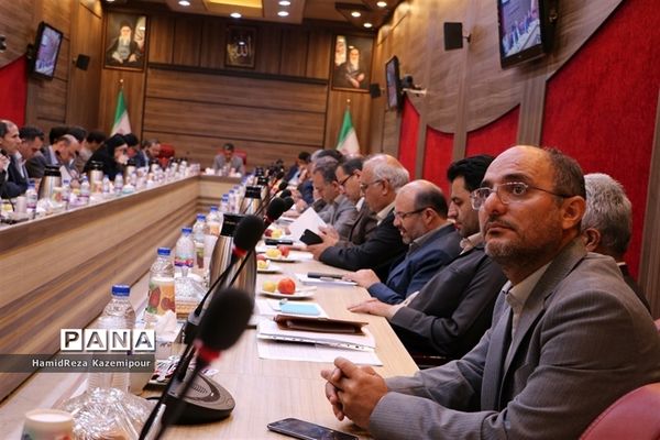 نشست شورای معاونان اداره‌کل و روسای ادارات آموزش و پرورش شهرستان‌های استان تهران