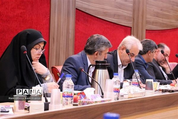 نشست شورای معاونان اداره‌کل و روسای ادارات آموزش و پرورش شهرستان‌های استان تهران