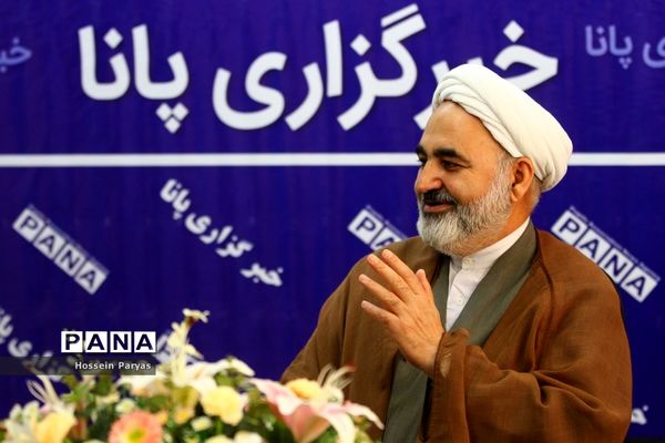 حضور معاون حقوقی و امور مجلس آموزش و پرورش در خبرگزاری پانا