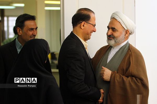 حضور معاون حقوقی و امور مجلس آموزش و پرورش در خبرگزاری پانا