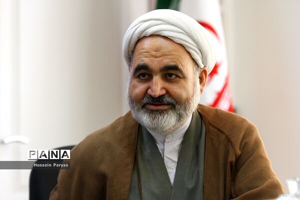 حضور معاون حقوقی و امور مجلس آموزش و پرورش در خبرگزاری پانا