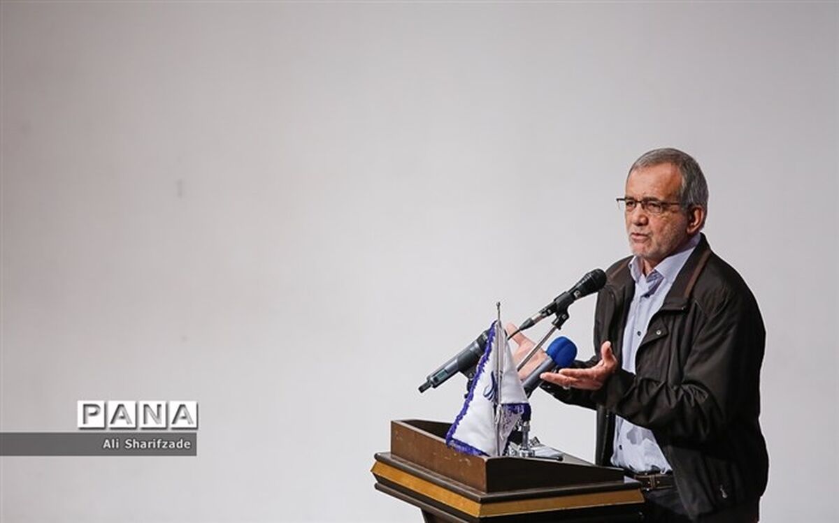 توصیه پزشکیان به امارات: اجازه ندهید دشمنان از خاکتان به همسایه تجاوز کنند