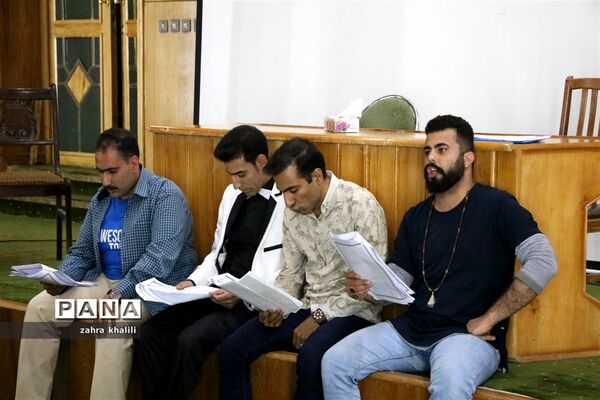 نمایشنامه خوانی مافیای شیرکاکائو