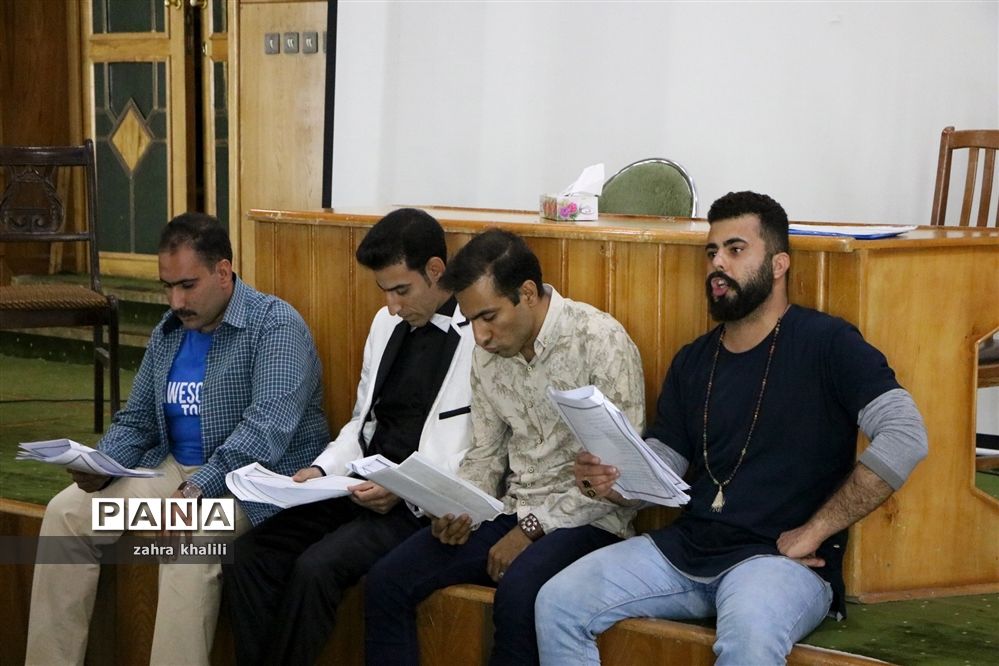 نمایشنامه خوانی مافیای شیرکاکائو