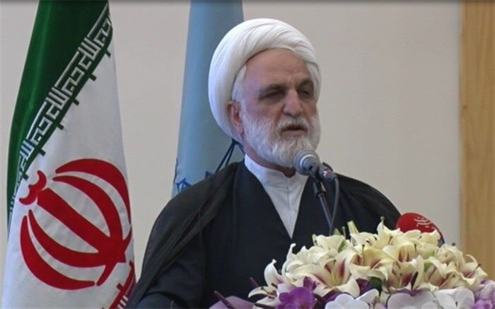 محسنی اژه‌ای : راه برون رفت از مشکلات اقتصادی و مقابله با تحریم‌های دشمنان، تحقق اقتصاد مقاومتی است