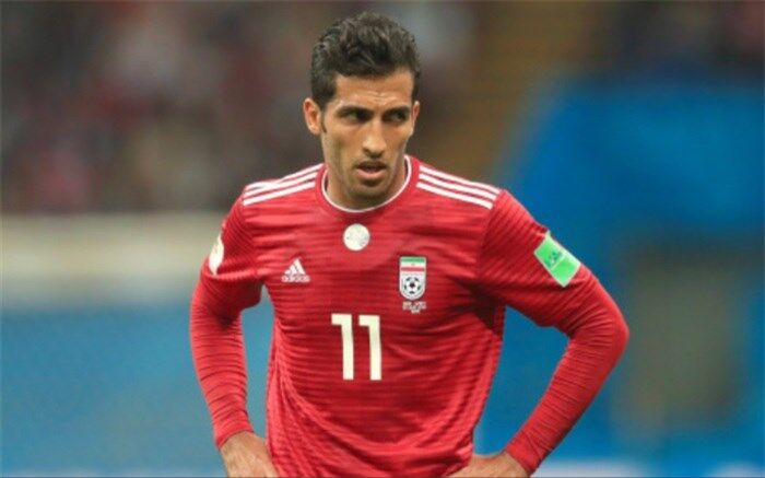 سپاهان برای خرید هافبک محبوب پرسپولیسی‌ها دست به کار شد