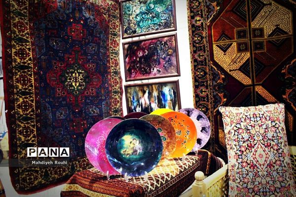 نهمین نمایشگاه ملی صنایع‌دستی و نخستین نمایشگاه گردشگری تبریز