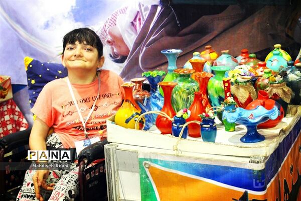 نهمین نمایشگاه ملی صنایع‌دستی و نخستین نمایشگاه گردشگری تبریز
