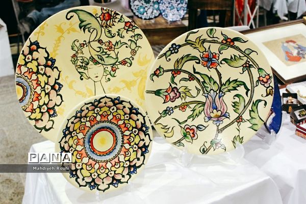 نهمین نمایشگاه ملی صنایع‌دستی و نخستین نمایشگاه گردشگری تبریز