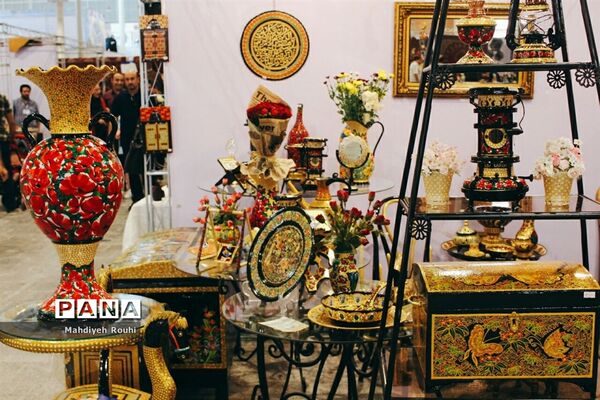 نهمین نمایشگاه ملی صنایع‌دستی و نخستین نمایشگاه گردشگری تبریز