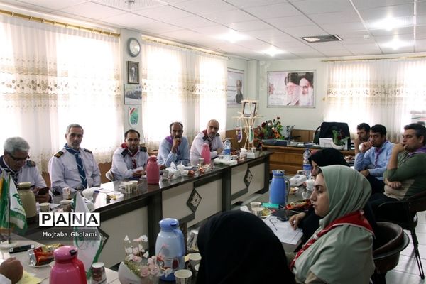 کارگاه آموزشی رابطین سامانه ملی نظارت برتهیه و توزیع لباس فرم دانش‌آموزان