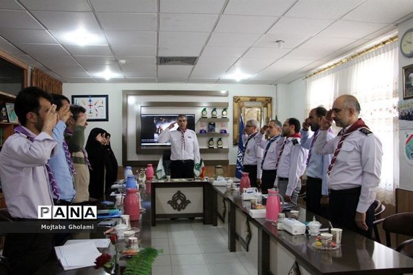 کارگاه آموزشی رابطین سامانه ملی نظارت برتهیه و توزیع لباس فرم دانش‌آموزان