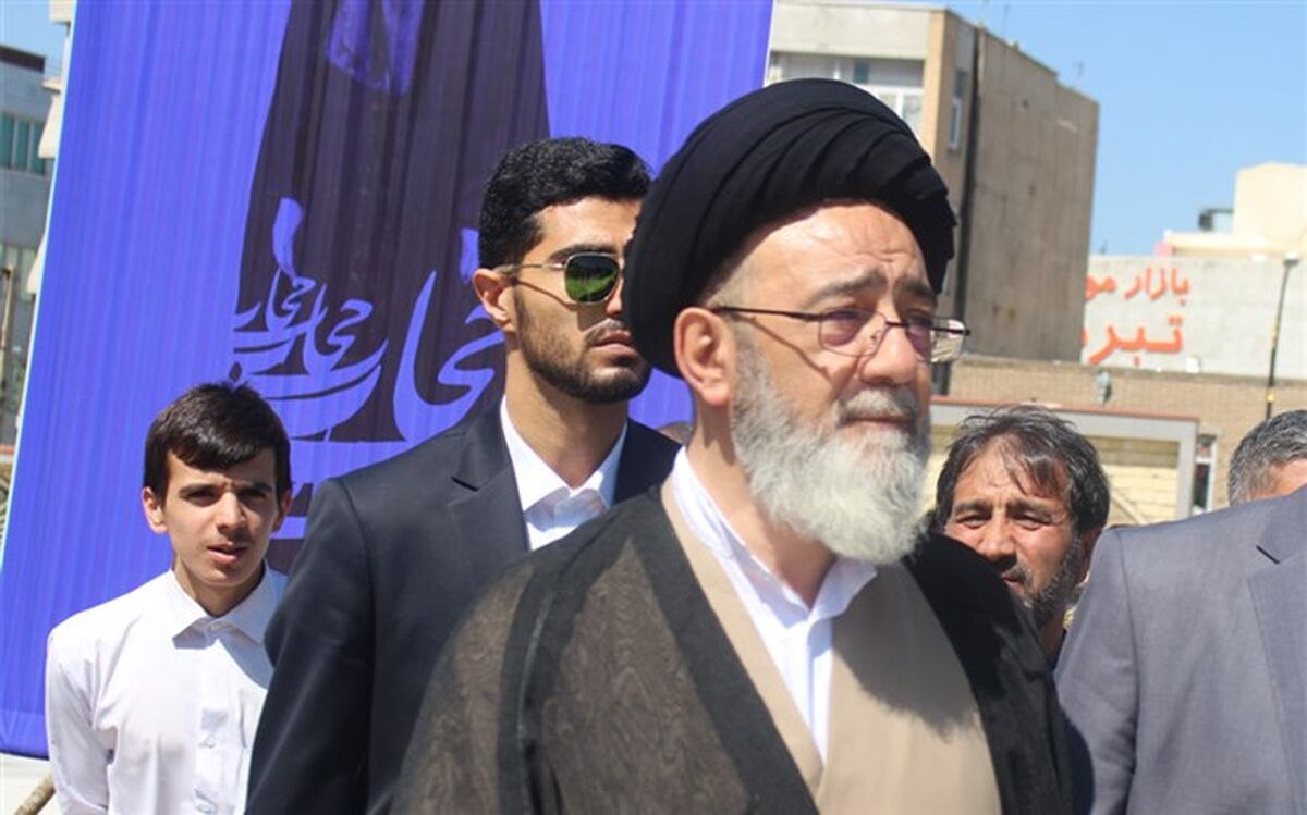 نماینده ولی فقیه در آذر بایجان شرقی:  بازیگرانی که پوشش مناسبی ندارند نباید در نقش زنان چادری بازی کنند