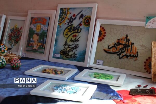 غرفه‌های دست سازه‌های جشنواره نوجوان خوارزمی استان خراسان رضوی