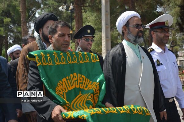 جشن دهه کرامت و حضور دومین گروه کاروان خدام رضوی در شهرستان سرایان استان خراسان جنوبی