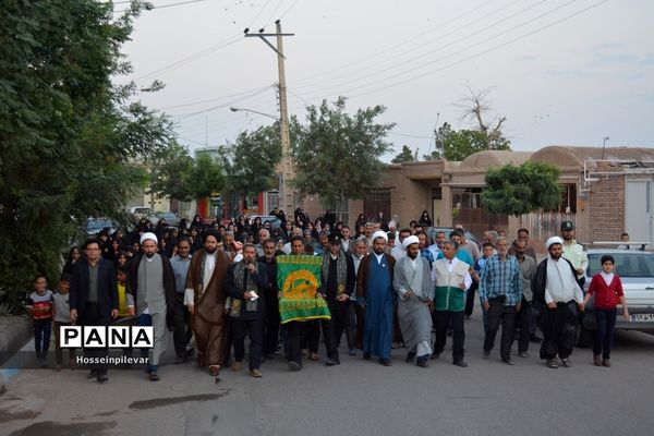 جشن دهه کرامت و حضور دومین گروه کاروان خدام رضوی در شهرستان سرایان استان خراسان جنوبی