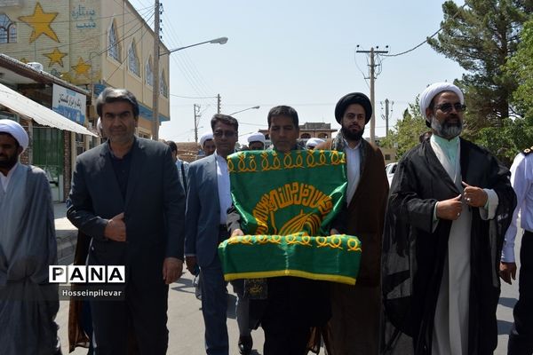 جشن دهه کرامت و حضور دومین گروه کاروان خدام رضوی در شهرستان سرایان استان خراسان جنوبی
