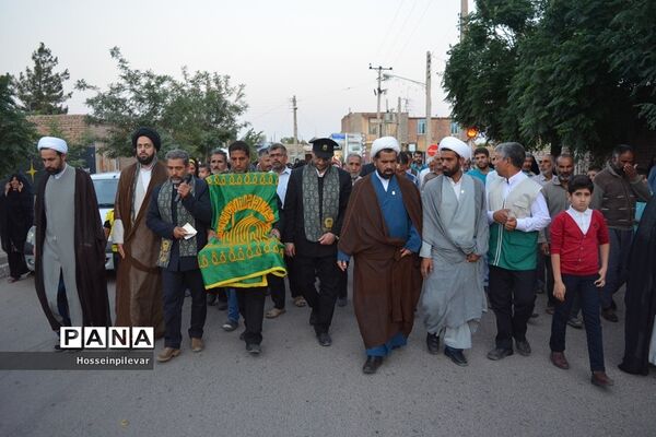 جشن دهه کرامت و حضور دومین گروه کاروان خدام رضوی در شهرستان سرایان استان خراسان جنوبی