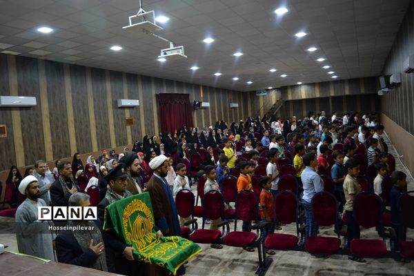 جشن دهه کرامت و حضور دومین گروه کاروان خدام رضوی در شهرستان سرایان استان خراسان جنوبی