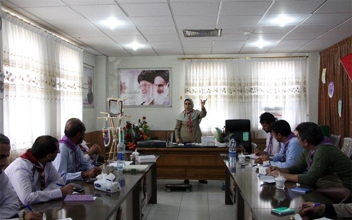 کارگاه اموزشی رابطین سامانه ملی نظارت برتهیه لباس فرم دانش آموزان برگزارشد