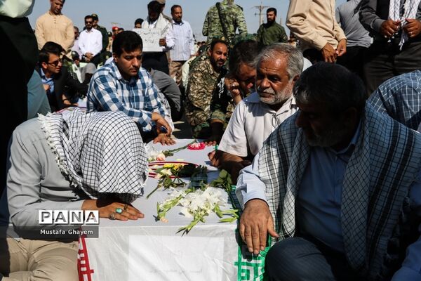 بازگشت پیکر پاک 44تن از شهدای جنگ تحمیلی از مرز شلمچه به میهن