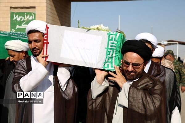 بازگشت پیکر پاک 44تن از شهدای جنگ تحمیلی از مرز شلمچه به میهن