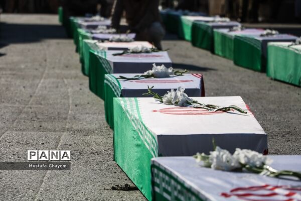 بازگشت پیکر پاک 44تن از شهدای جنگ تحمیلی از مرز شلمچه به میهن