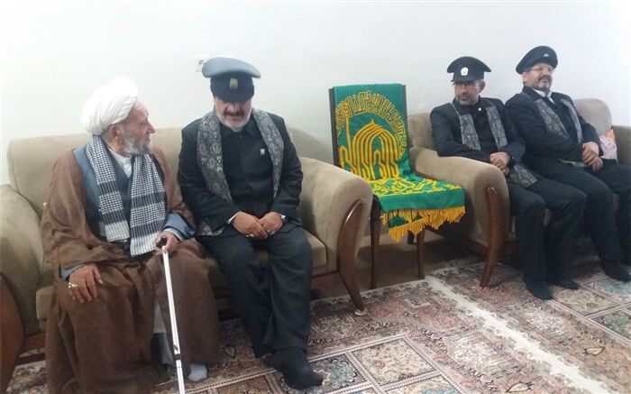 دیدار کاروان خدام حرم رضوی با خانواده شهدا و جانبازان دوران دفاع مقدس بیرجند