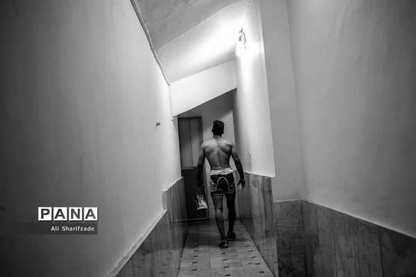 رقابت های انتخابی تیم ملی کشتی فرنگی امید