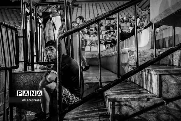 رقابت های انتخابی تیم ملی کشتی فرنگی امید