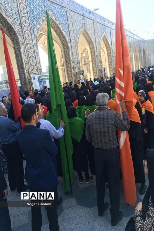 چهاردهمین دوره اردوی زیارتی دانش‌آموزان دختر زیارت‌ اولی سراسر کشور در مشهد مقدس