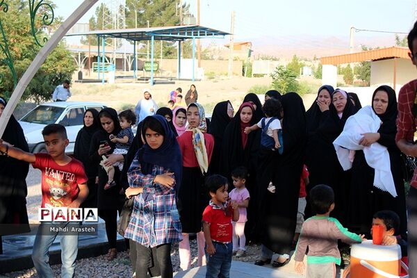 ورود کاروان زیرسایه خورشید به شهرستان دیارگل‌های نرگس استان خراسان جنوبی