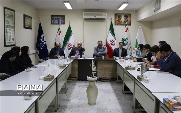 جهانشاهی: برنامه هایی برای توانمند سازی دبیران رسمی خانم اجرا می شود
