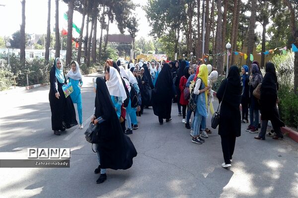 بازدید فرماندار شهرستان ملارد از اردوگاه شهید منتظری شهریار