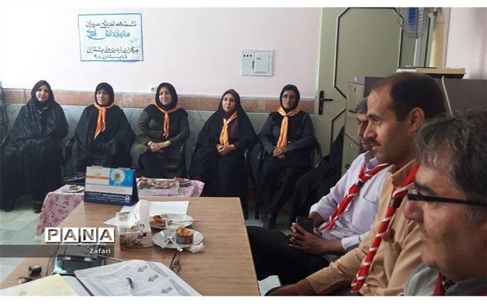 برگزاری نشست هم اندیشی مدرسان ومربیان پیشتازدرشیروان