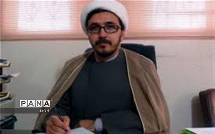 تجلیل ازمنتخبین مسابقات قرآن کریم اوقاف درشیروان