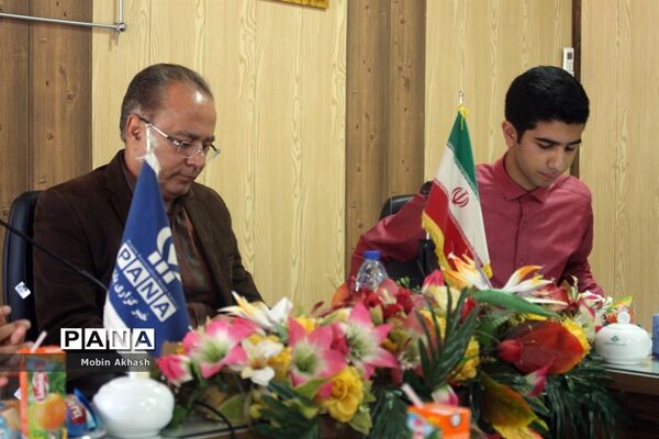 دیدار و گفت‌و‌گوی صمیمی خبرنگاران پانا با شهرام دبیری رئیس کمیسیون فرهنگی شورای شهر تبریز