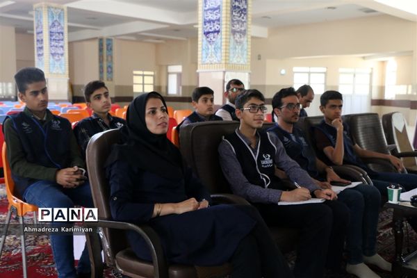 کلاس آموزشی خبرگزاری پانا در اردوی استانی پیشتازان فارس