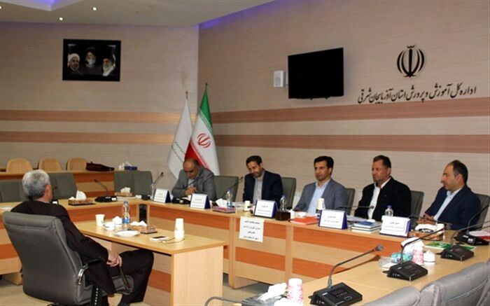 آغاز مصاحبه متقضیان تاسیس مدارس آموزش از راه دور الکترونیکی استان آذربایجان شرقی