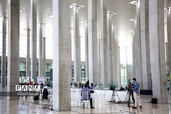 نشست خبری اولین نمایشگاه بین المللی رباتیک و فناوری های برتر ایران