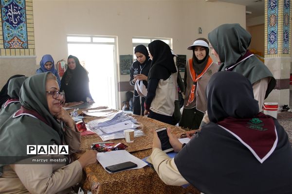 برگزاری نخستین روز از اردو استانی دانش آموزان پیشتاز دختر فارس