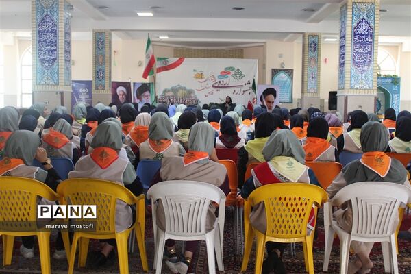 برگزاری نخستین روز از اردو استانی دانش آموزان پیشتاز دختر فارس