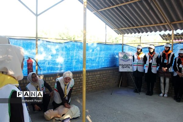 جشنواره استانی مهارت‌های تشکیلاتی پیشتازان دخترسازمان دانش‌آموزی آذربایجان غربی در ارومیه