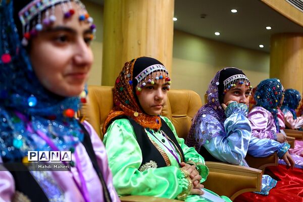 نوزدهمین کنگره ملی پرسش مهر ریاست جمهوری