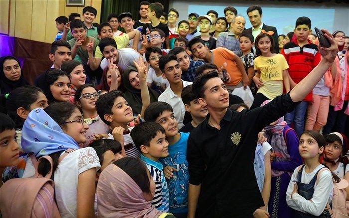 اکران «ضربه‌فنی» در سالنِ نمایش کانون تهران آغاز شد