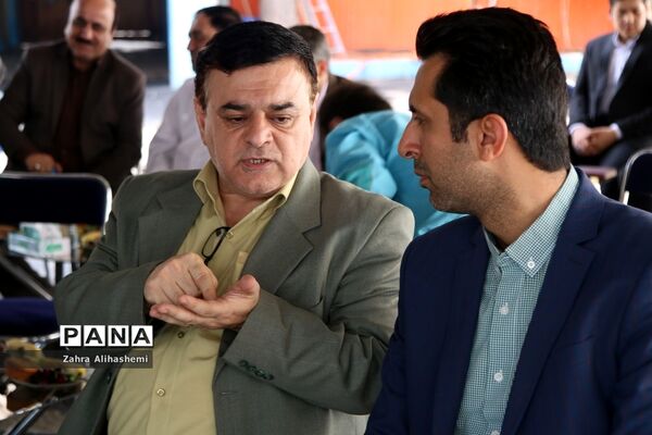 مراسم کلنگ زنی دبستان شهید ادیبی در منطقه 14
