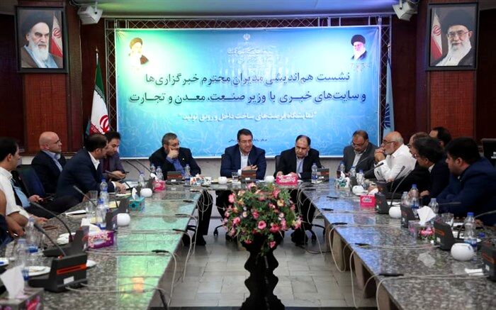 وزیر صمت: داخلی سازی ۱۰ میلیارد دلار قطعات وارداتی بین شرکت های قطعه ساز توزیع شد