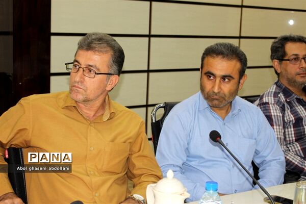 تودیع و معارفه سرپرست معاونت توسعه و پشتیبانی اداره کل آموزش و پرورش استان بوشهر