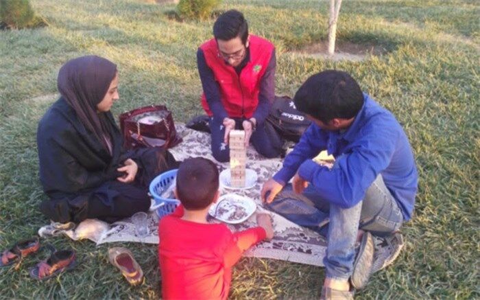 "بفرمایید بازی" در پارک های سطح شهر اصفهان