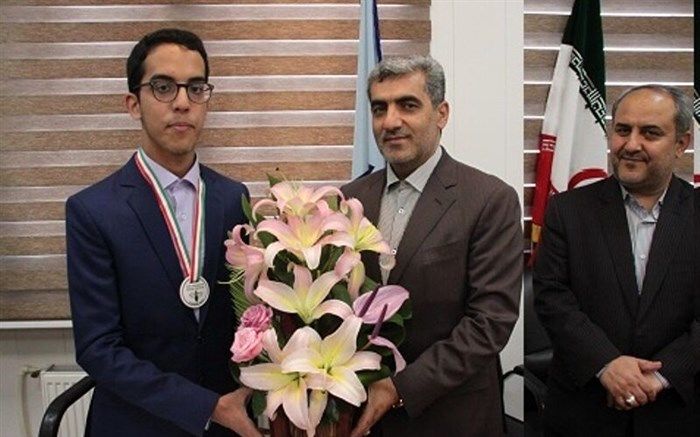 دانش آموز البرزی مدال جهانی گرفت